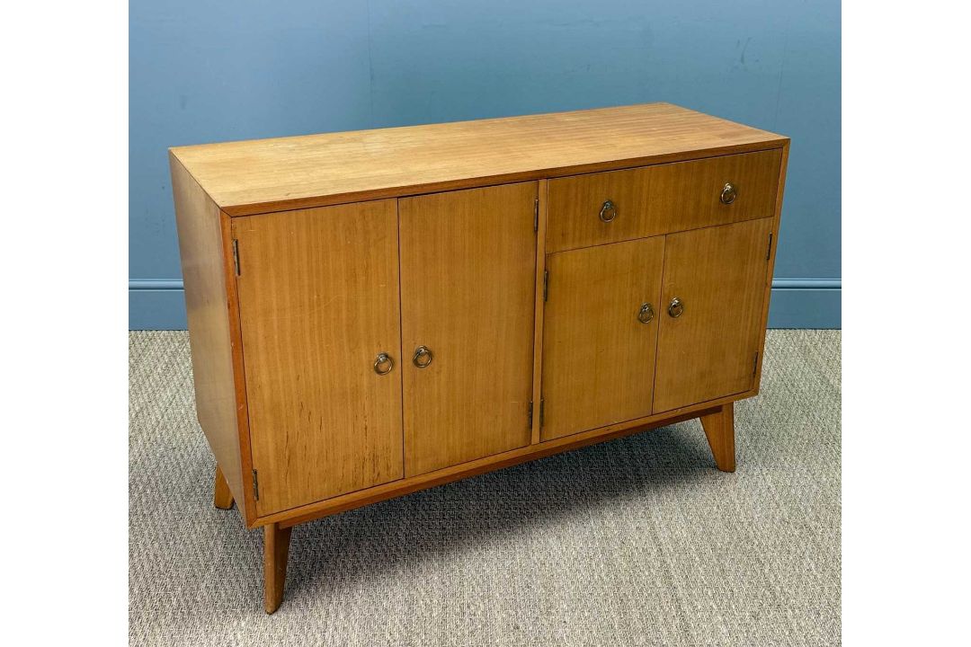 MID-CENTURY SIDEBOARD, 84 (h) x 122 (w) x 46cms (d) Provenance: consigned via West Wales Comments: - Image 5 of 6