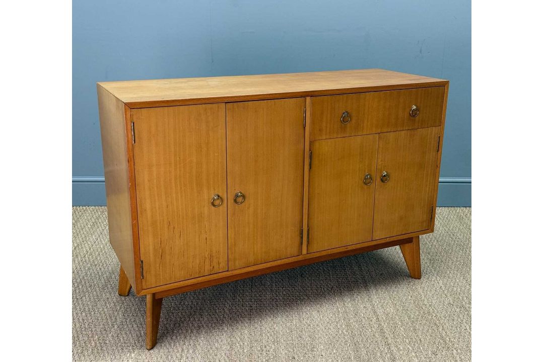 MID-CENTURY SIDEBOARD, 84 (h) x 122 (w) x 46cms (d) Provenance: consigned via West Wales Comments: - Image 3 of 6