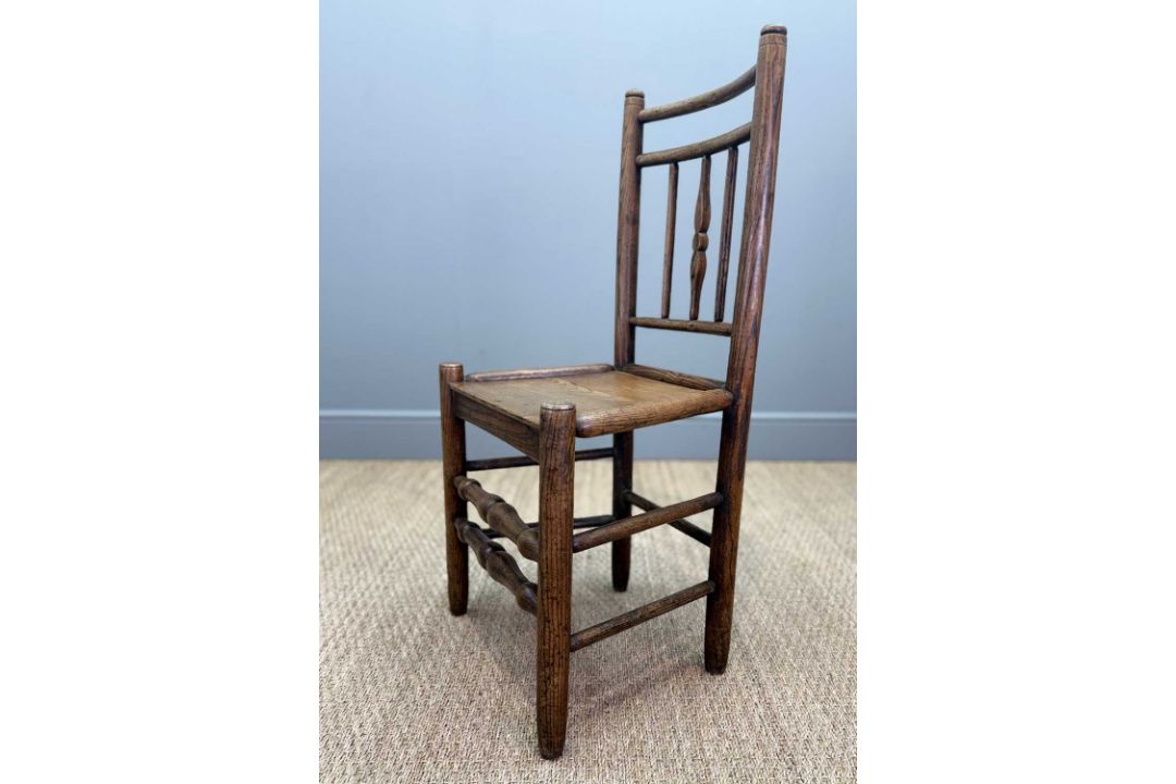 RARE SET OF SIX SHROPSHIRE SPINDLE BACK SIDE CHAIRS, 19th Century, attributed to the Owen family - Image 5 of 12