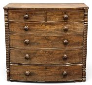 WILLIAM IV MAHOGANY BOWFRONT CHEST OF DRAWERS, fitted two short and four long graduating drawers