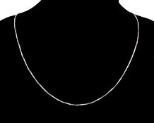 18CT WHITE GOLD BOX-LINK NECKLACE, 45.5cms (l), 3.65g Provenance: deceased estate Conwy