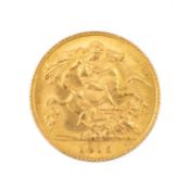 GEORGE V HALF SOVEREIGN, 1915 (EF), 3.98g Provenance: private collection Conwy