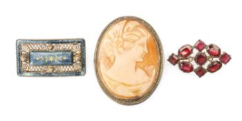 VICTORIAN FOIL-BACKED GARNET & PEARL BROOCH, 28mms; Scandinavian enamelled 930 silver filigree