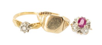SMALL DIAMOND SOLITAIRE RING, the brilliant-cut stone approx. 0.10ct, illusion set on 18ct yellow