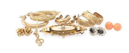 GROUP OF 9CT GOLD JEWELLERY comprising five pairs of 9ct and yellow metal earrings including