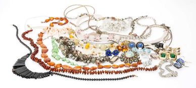 ASSORTED COSTUME JEWELLERY, comprising crystal and hardstone necklaces, 8 pairs of earrings, white