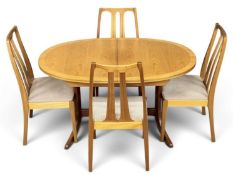 PARKER KNOLL MODERN OVAL EXTENDING DINING TABLE, light wood coloured, 74 (h) x 135/175 (w) x
