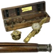 TROUGHTON SIMMS OF LONDON, EARLY 19TH CENTURY BRASS SURVEYOR'S SCOPE with spirit level and