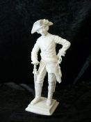Hutschenreuther Kunstabteilung. Der Alte Fritz. Entwurf Karl Tutter. H 27cm.