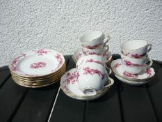 Meissen. Hofdrache Pink. 6 Mokkatassen mit Untertassen und Kuchentellern. Erste Wahl.