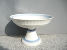 Royal Copenhagen Fächer Blau. Große Etagere. Erste Wahl. Ca. 16x23cm.