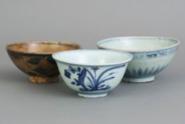 3 chinesische Porzellanschalen der Ming- und Qing-Dynastie