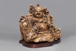 Große chinesische Specksteinfigur „Lachender Budai mit Kindern“