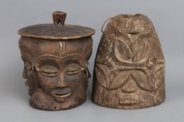 2 afrikanische Helm-Masken