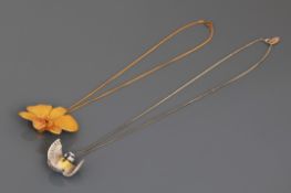 2 Emaille Anhänger 