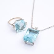 Schmuckset mit Aquamarinen