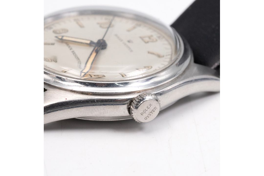 A vintage Rolex Oyster Shock-Resisting watch, manual wind, silvered dial, luminous Arabic - Image 5 of 5