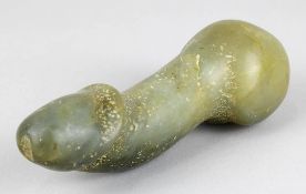 Chinesischer Phallus aus Jade, China Anfang 20. Jh., L: 15 cm, 5351 - 0167