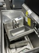 AMTEKCO STAINLESS STEEL HAND SINK