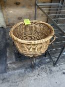 ROUND WILLOW BASKET DISPLAY W/ STAND