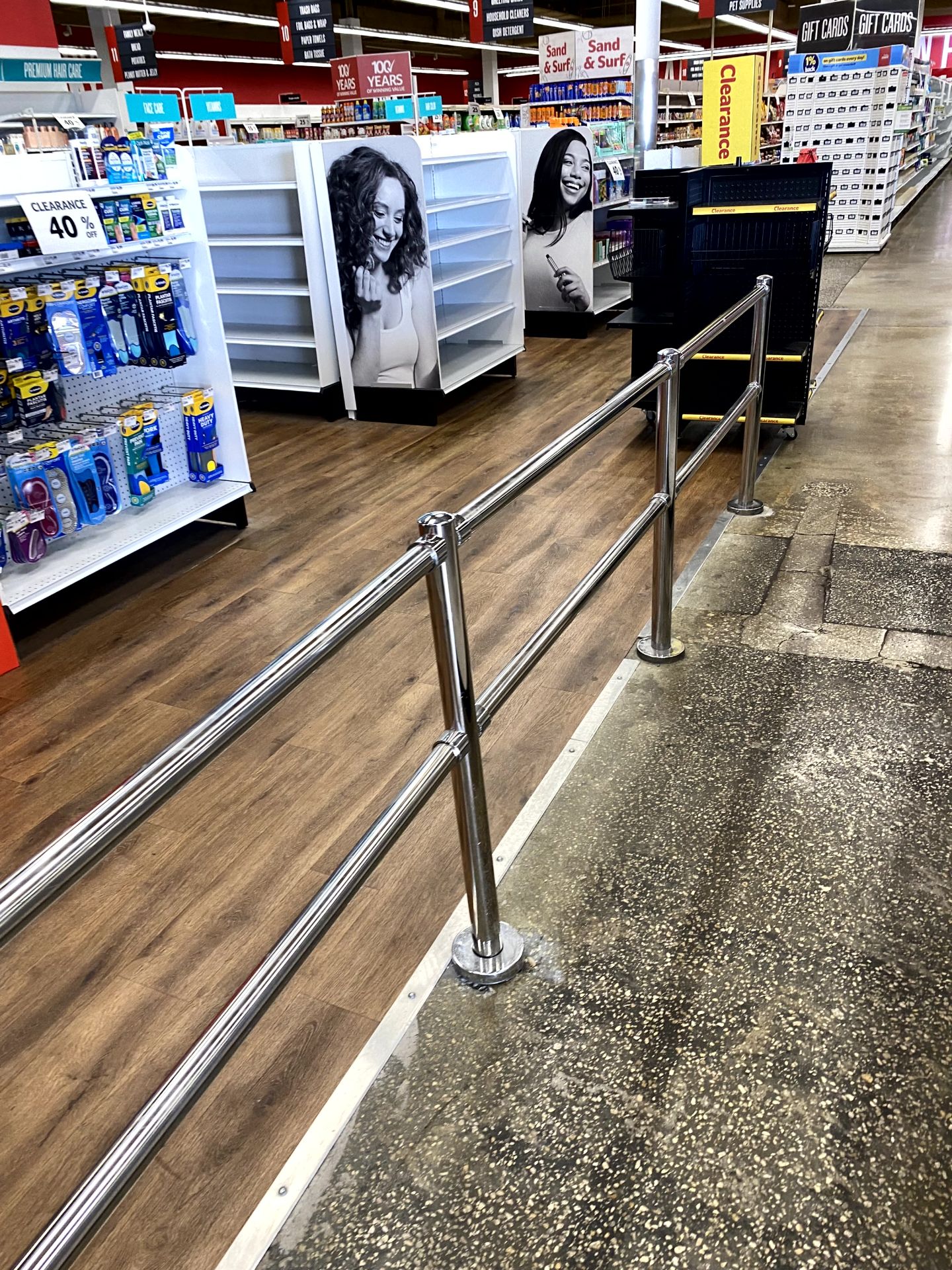 CHROME RAILING - Image 2 of 2
