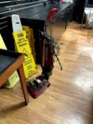 SANITAIRE UPRIGHT VACUUM