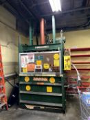 LOAD KING VERTICAL BALER