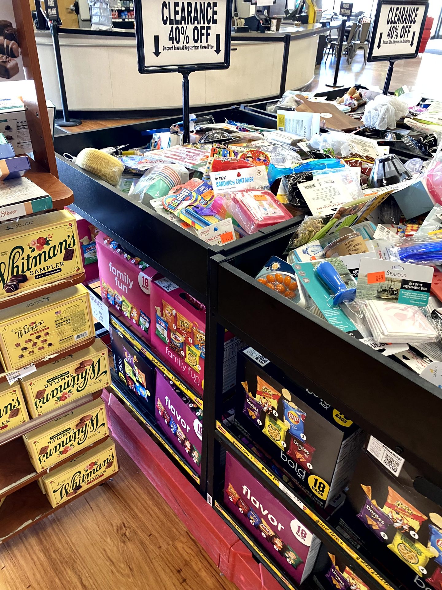 PORTABLE MERCHANDISERS - Image 2 of 2