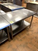 STAINLESS STEEL TABLE