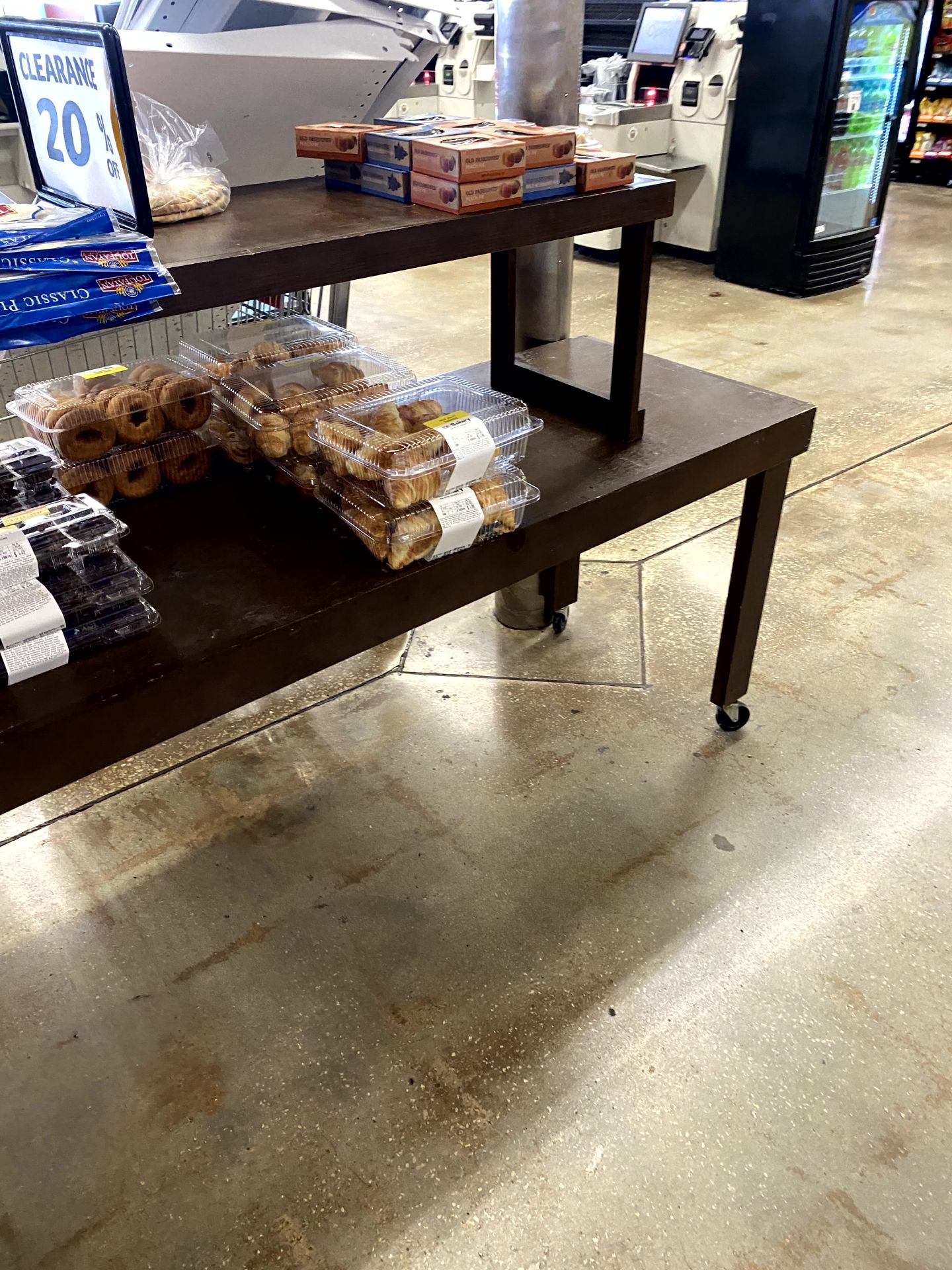 WOOD DISPLAY TABLE - Image 2 of 4