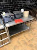 STAINLESS STEEL TABLE