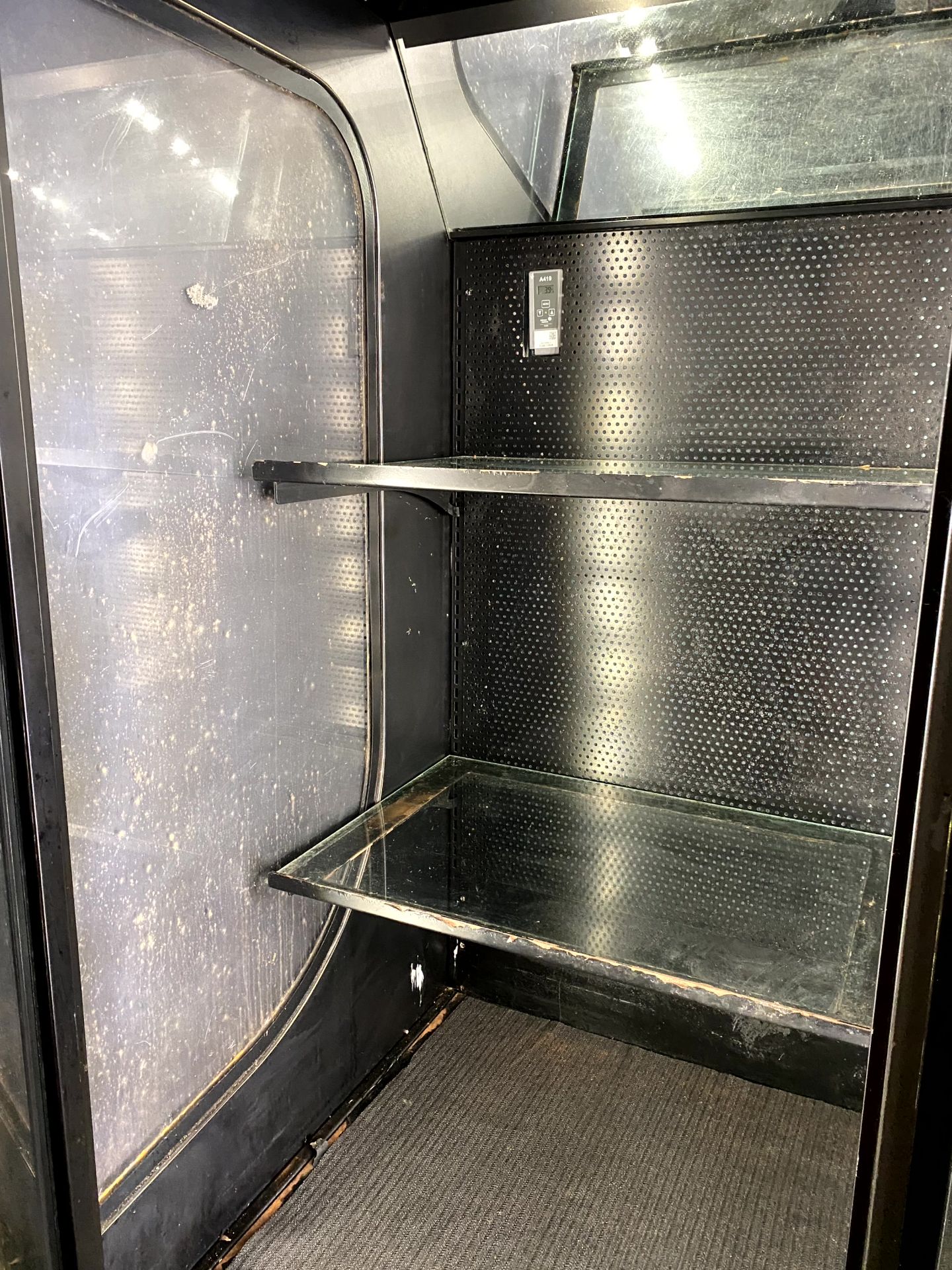 STRUCTURAL CONCEPTS SELF CONTAINED FLORAL CASE - Image 2 of 3