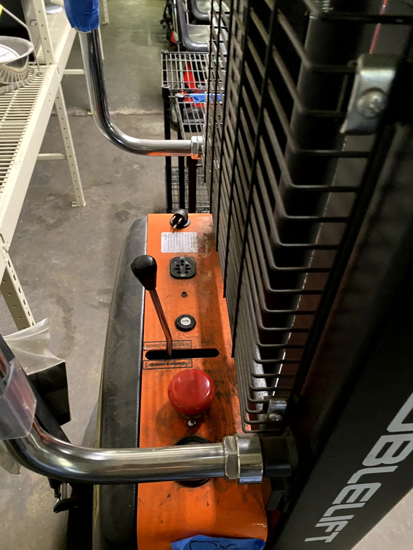 2012 EMI SINGLE BELT CHECKLANE (POS NOT INCLUDED) - Image 3 of 4