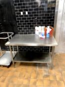 STAINLESS STEEL TABLE