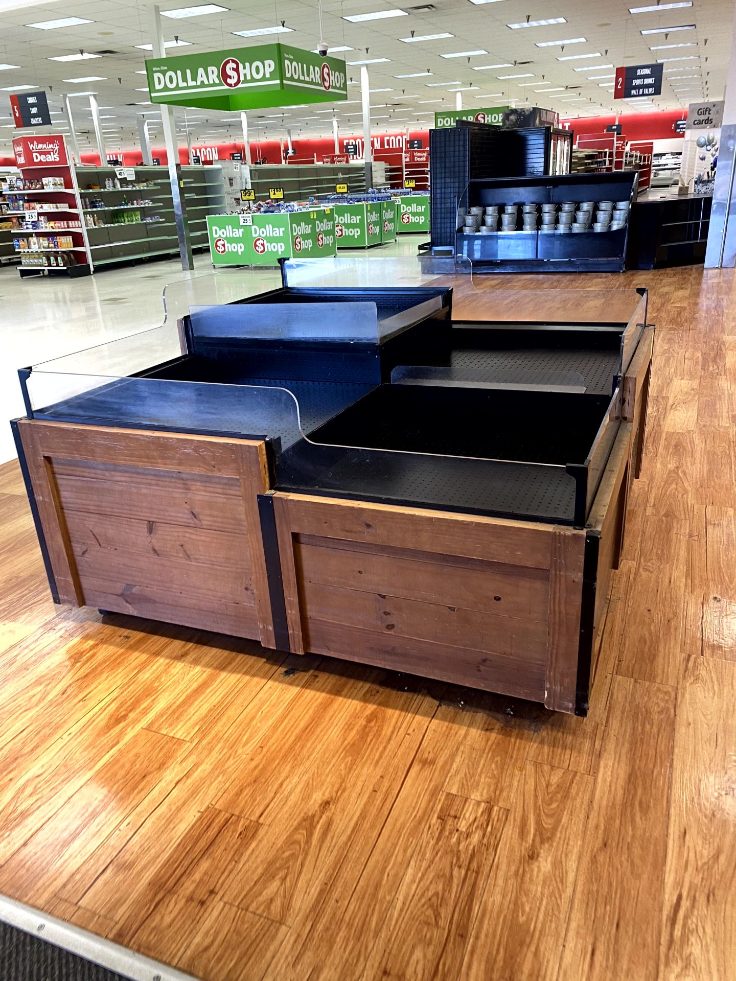 THERMALL REFRIGERATION SELF CONTAINED CASE - Image 2 of 3