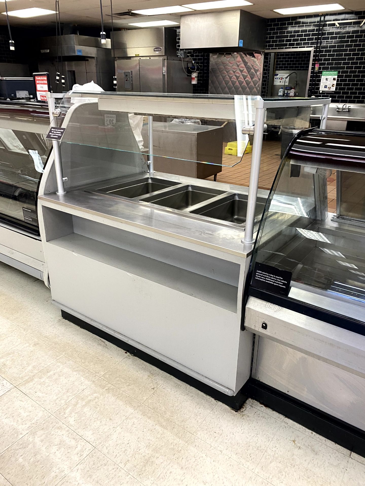 2019 HILL PHOENIX FOOD SERVICE CASE