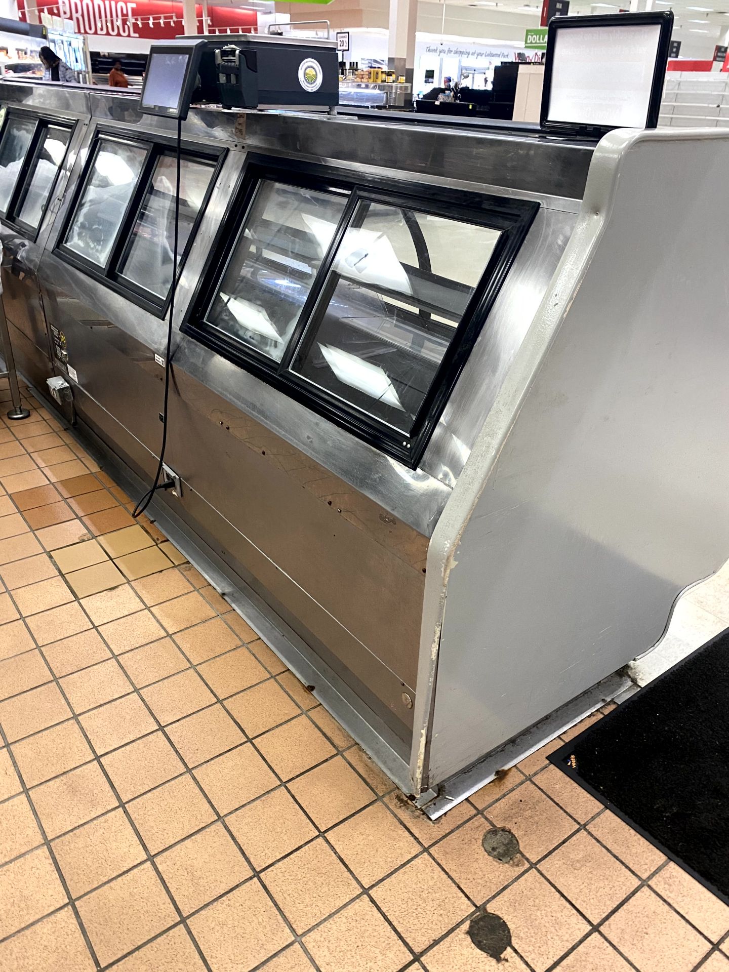 16FT RUN OF KYSOR WARREN DELI CASE - Image 3 of 4
