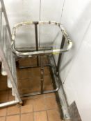 FRAME FOR WASTE LINER