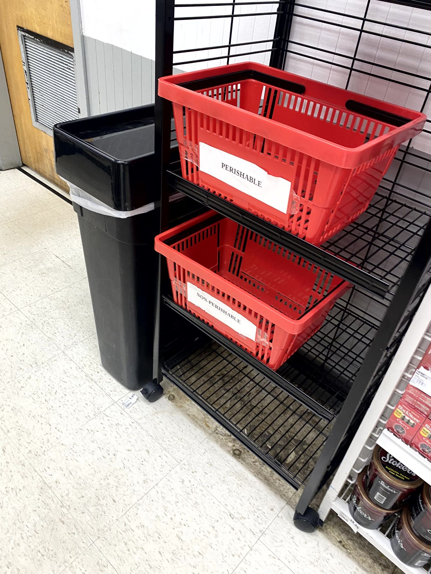 TRASH CANS - Image 3 of 3
