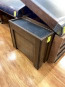 WOOD PRODUCE DISPLAYS