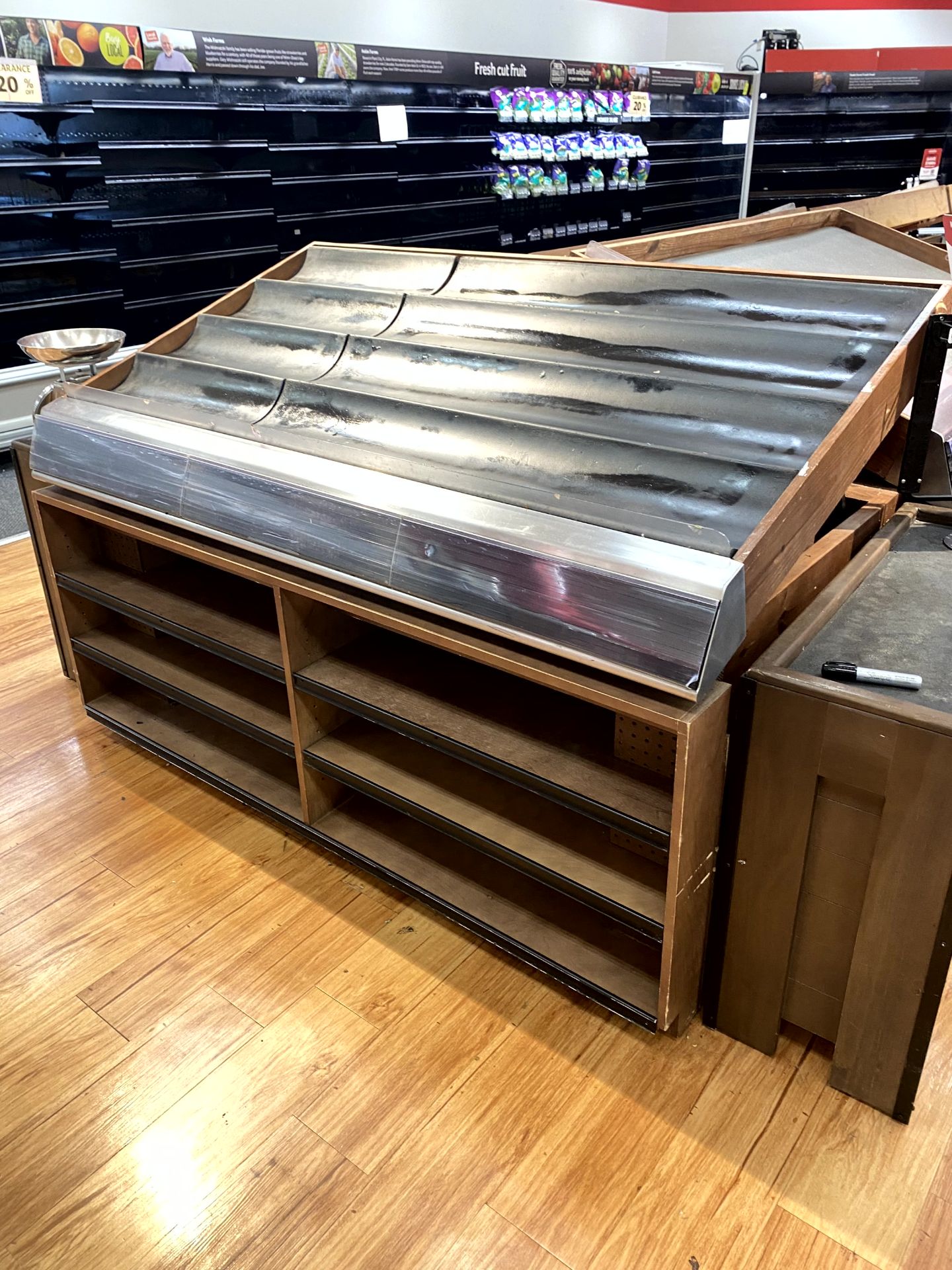 6FT WOOD PRODUCE SLANT TABLES