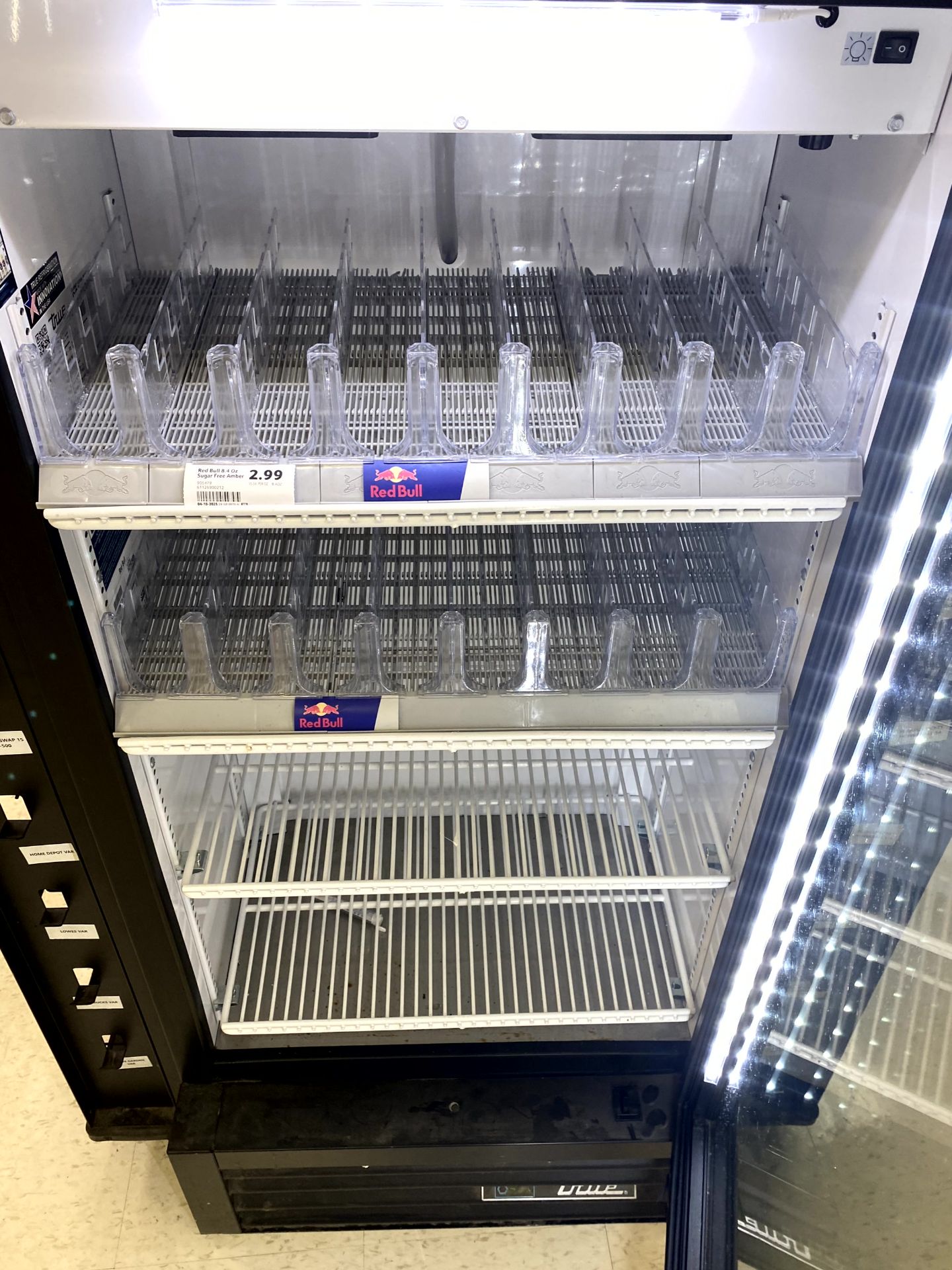 TRUE GLASS DOOR COOLER - Image 2 of 2