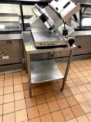 STAINLESS STEEL TABLE