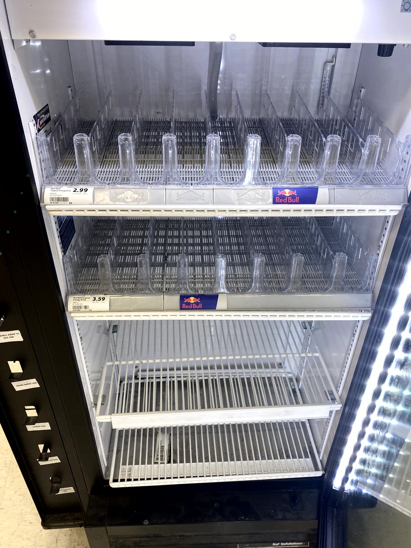 TRUE GLASS DOOR COOLER - Image 2 of 2