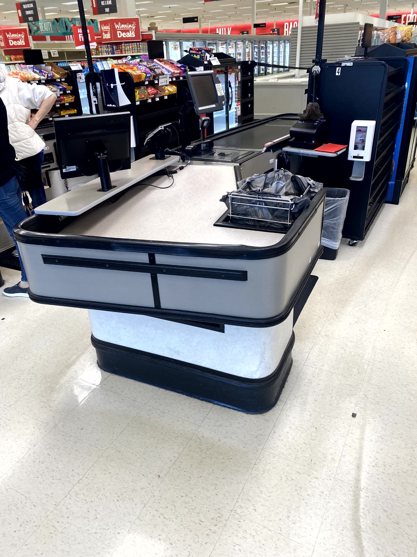 UNMARKED SINGLE BELT CHECKLANE (POS NOT INCLUDED)