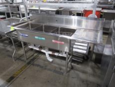 3-compartment sink w/ R drainboard
