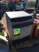 SCOTSMAN UNDER COUNTER ICE MAKER