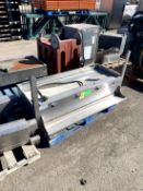 DUKE FOOD WARMING STATION