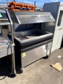 CUSTOM DELI INC 4FT CHICKEN WARMER