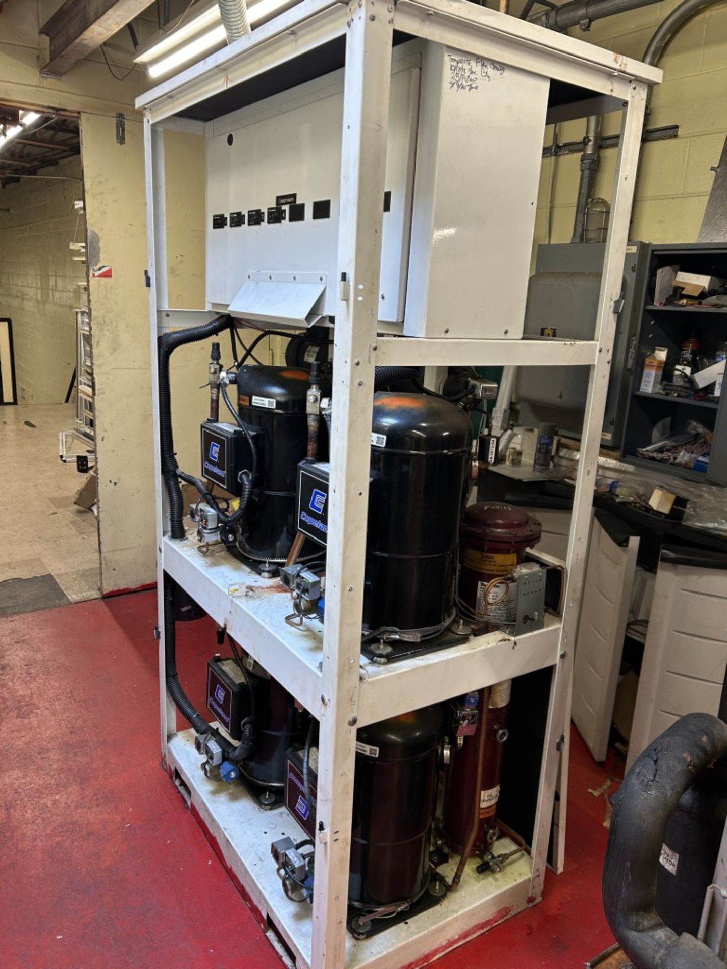 NO DATA PLATE ON RACK, COMPRESSOR MODEL NUMBERS ARE ZF40K4E-TWC-551 ...